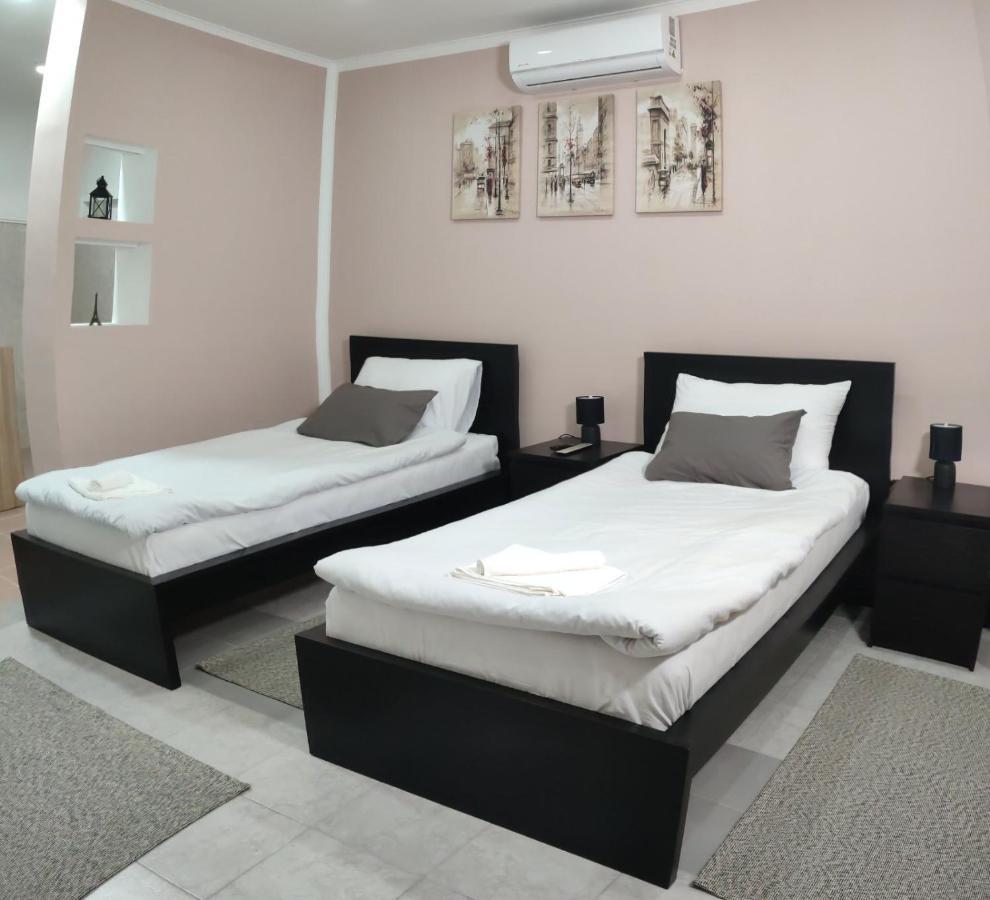 Airport Apartment Air Surčin Eksteriør bilde