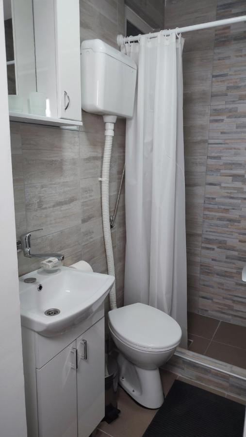Airport Apartment Air Surčin Eksteriør bilde
