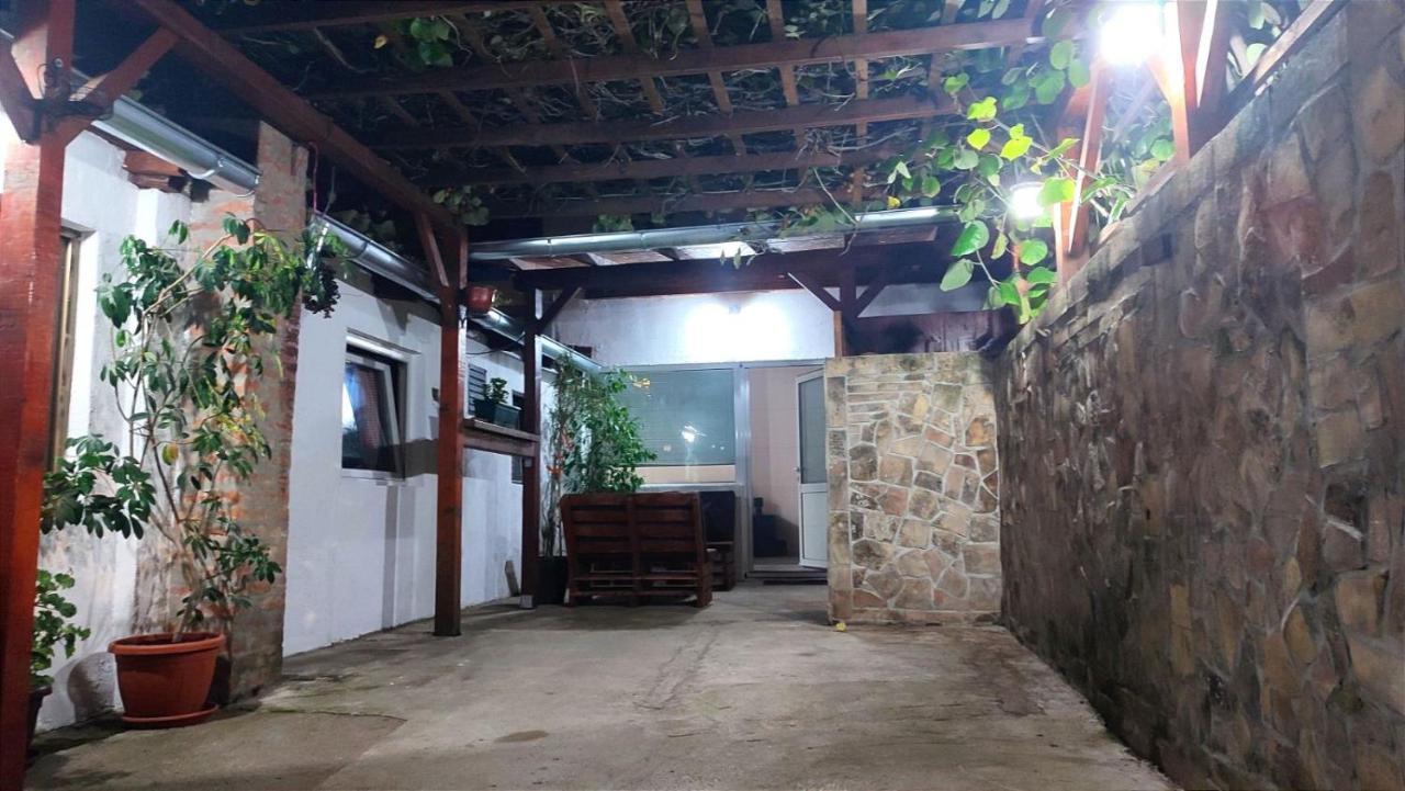 Airport Apartment Air Surčin Eksteriør bilde